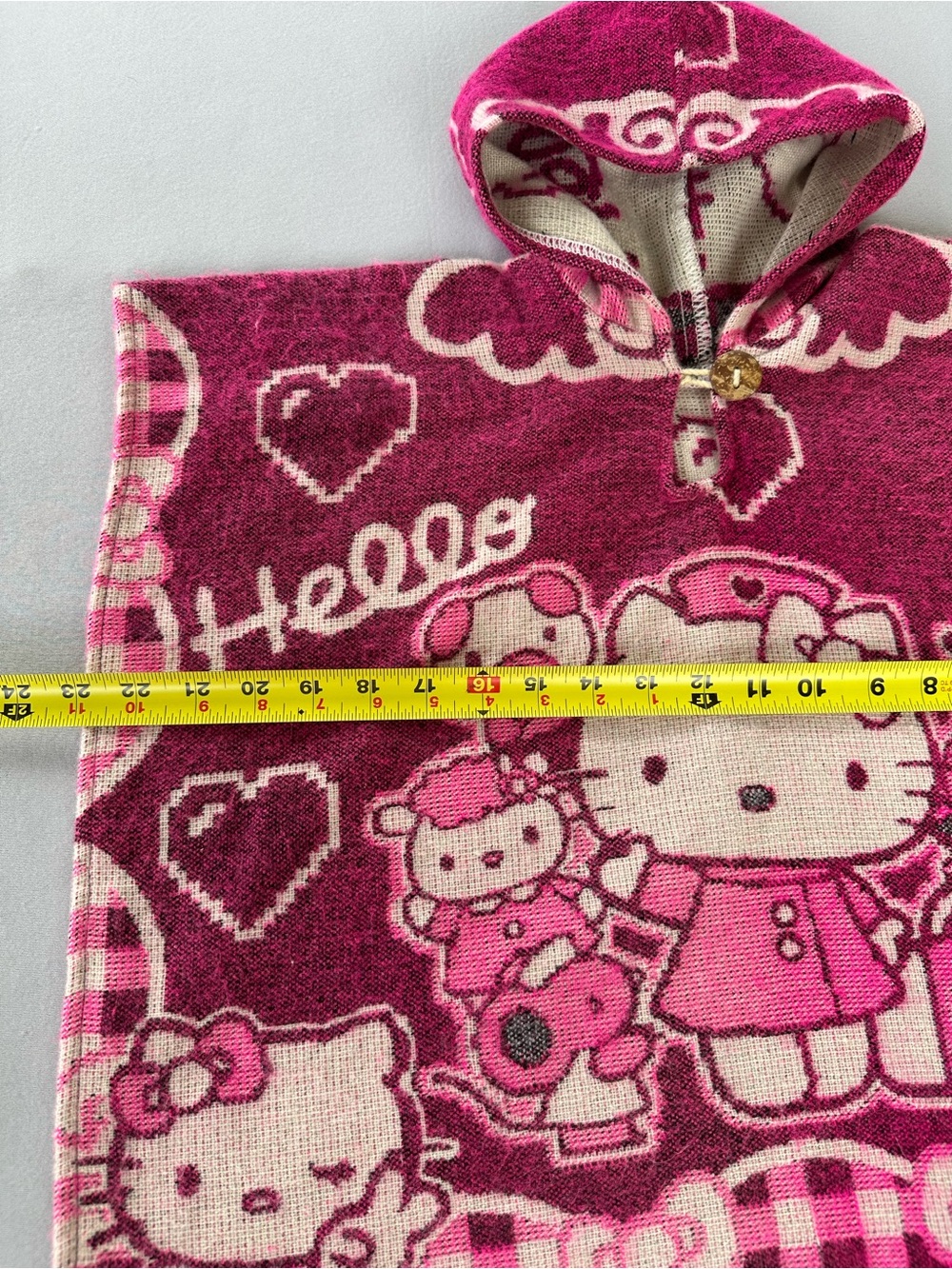🎉5 for $45🎉 Hello Kitty poncho sweater cover up girls one size 5,6,7,8 - Picture 6 of 8